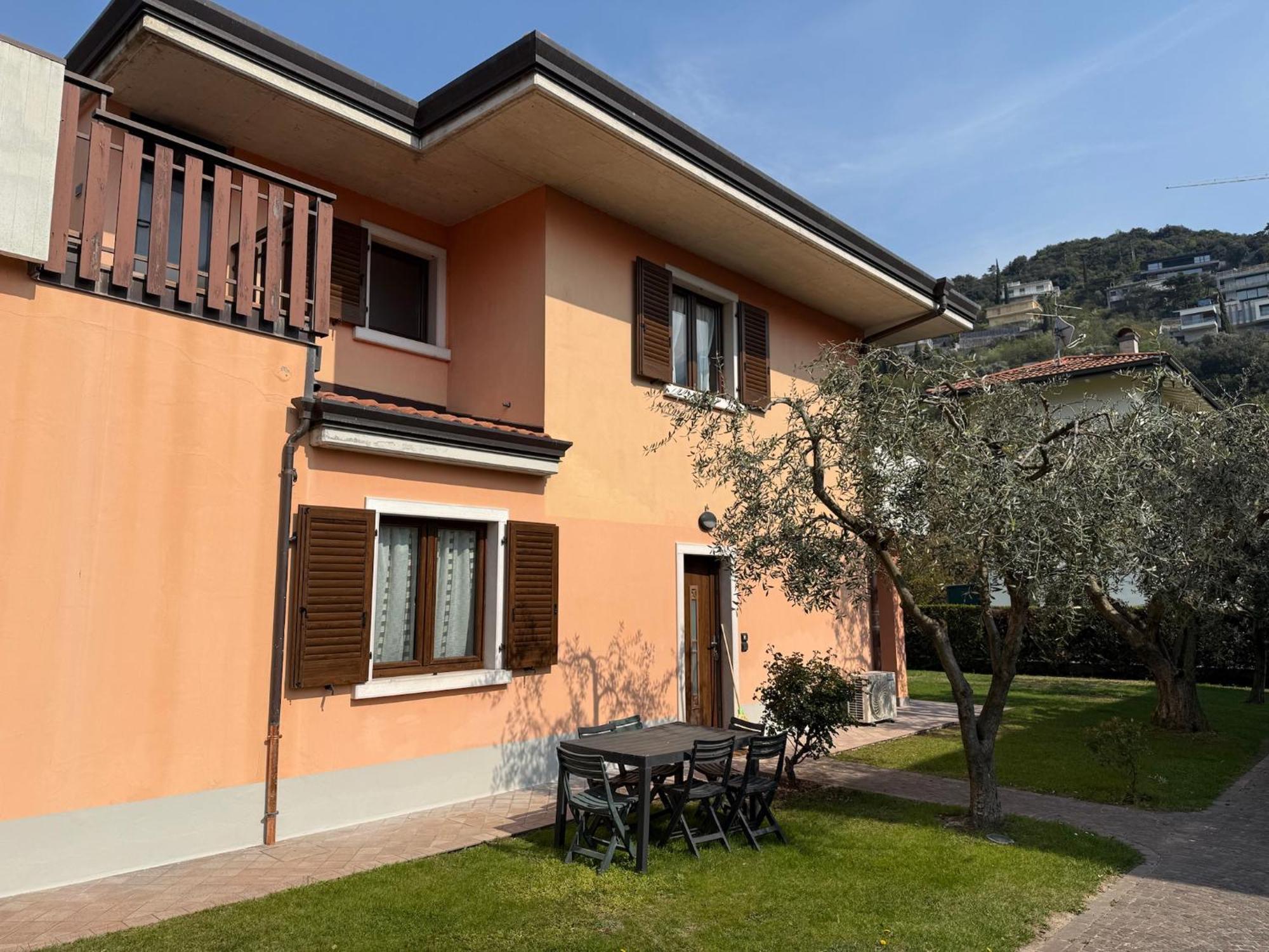 Casa Martinelli Apartment Torbole Sul Garda Exterior photo